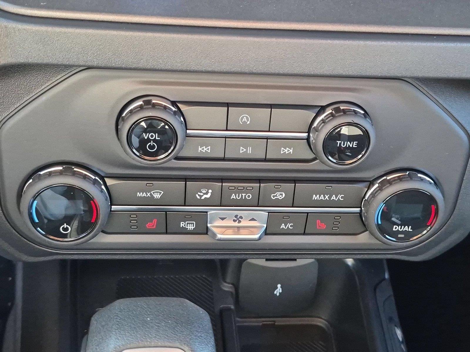 New 2026 Avalanche Gray Ford Big Bend® image 25