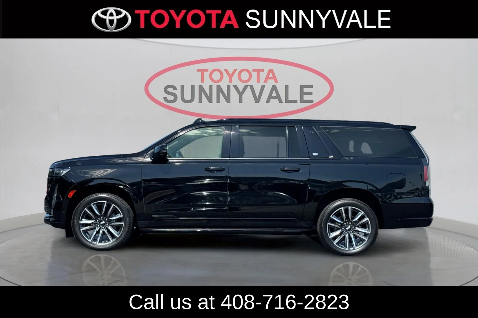 Used 2021 Black Cadillac Sport image 6