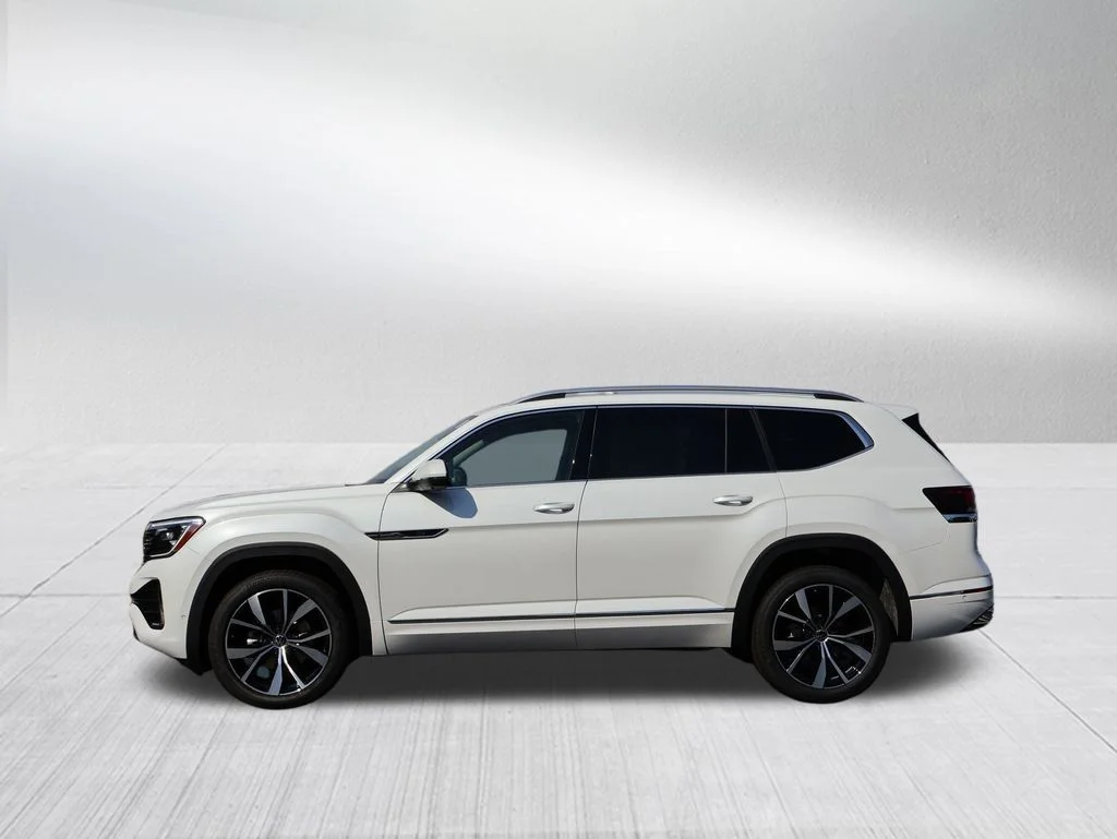 New 2026 White Volkswagen 2.0T SEL Premium R-Line image 4