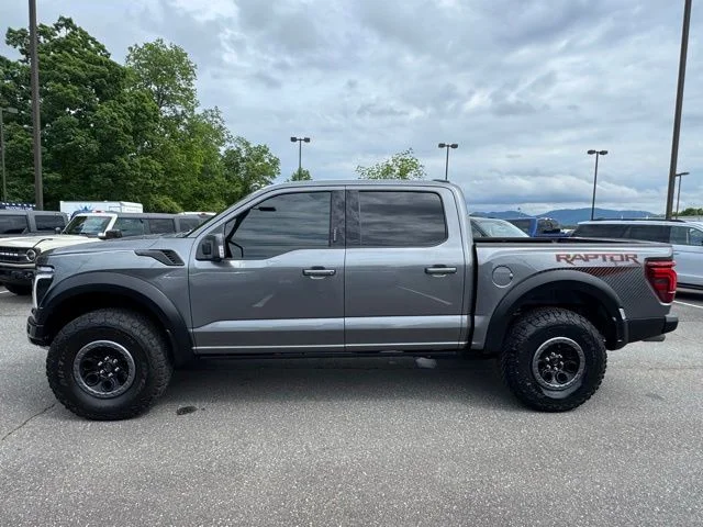 Used 2024 Gray Ford Raptor image 4