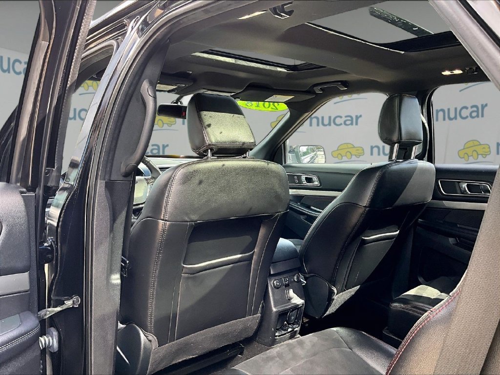 Used 2018 Black Metallic Ford XLT image 22