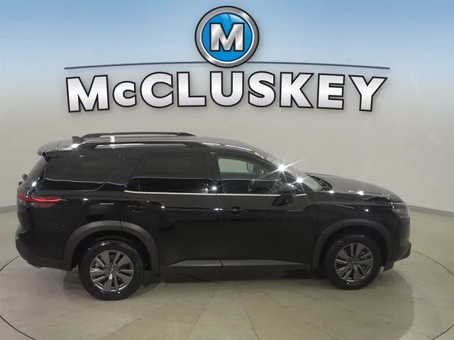 2025 Nissan Pathfinder SV - Photo 20