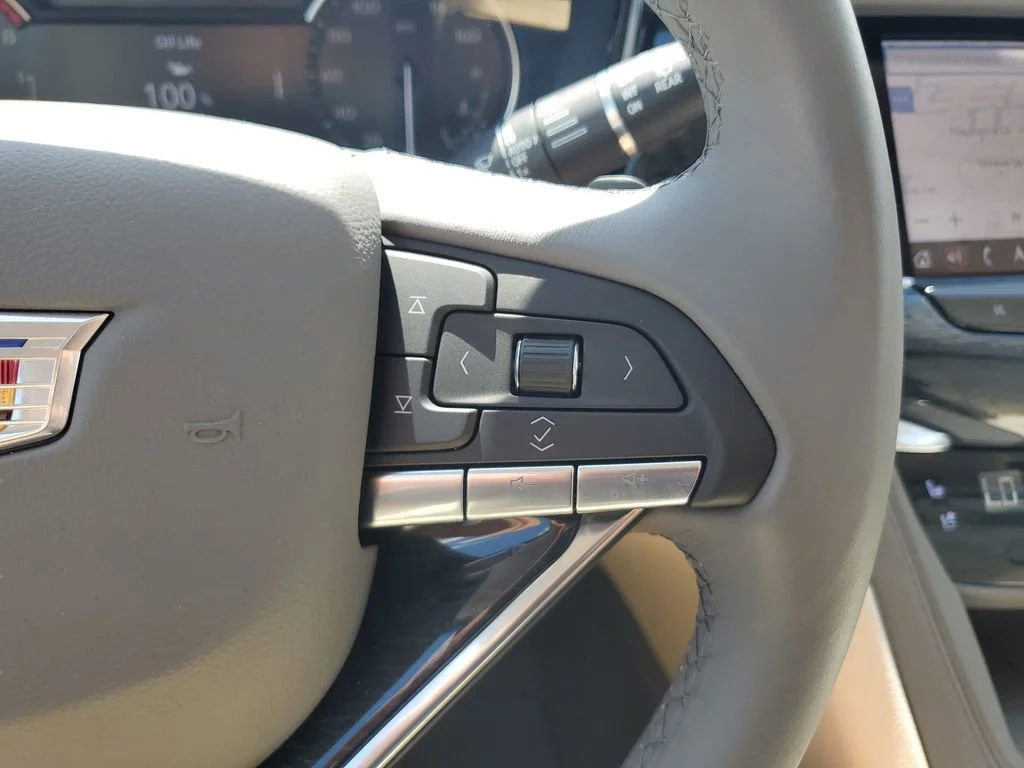 Used 2024 Crystal White Tricoat Cadillac Premium Luxury image 22