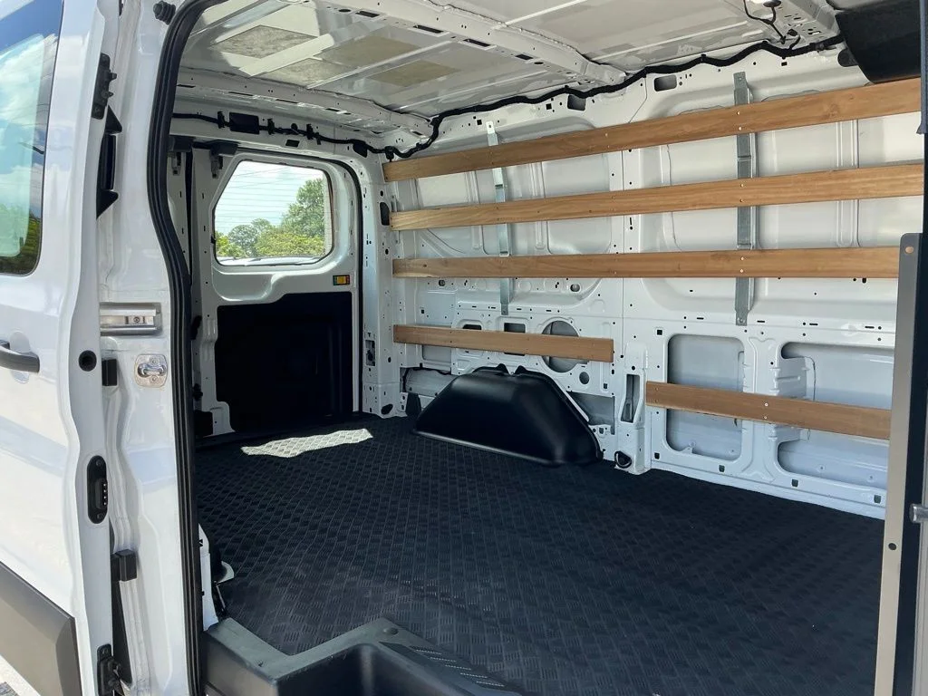 Used 2025 White Ford Base image 29