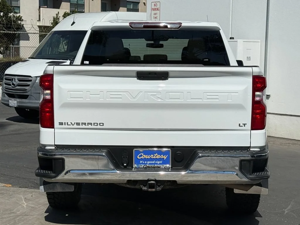 Used 2022 SUMMIT WHITE Chevrolet LT image 8