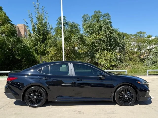 Certified Used 2026 MIDNIGHT BLACK METAL Toyota SE image 4