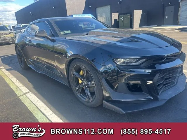 2022 Chevrolet Camaro 6.2 LT1's photo