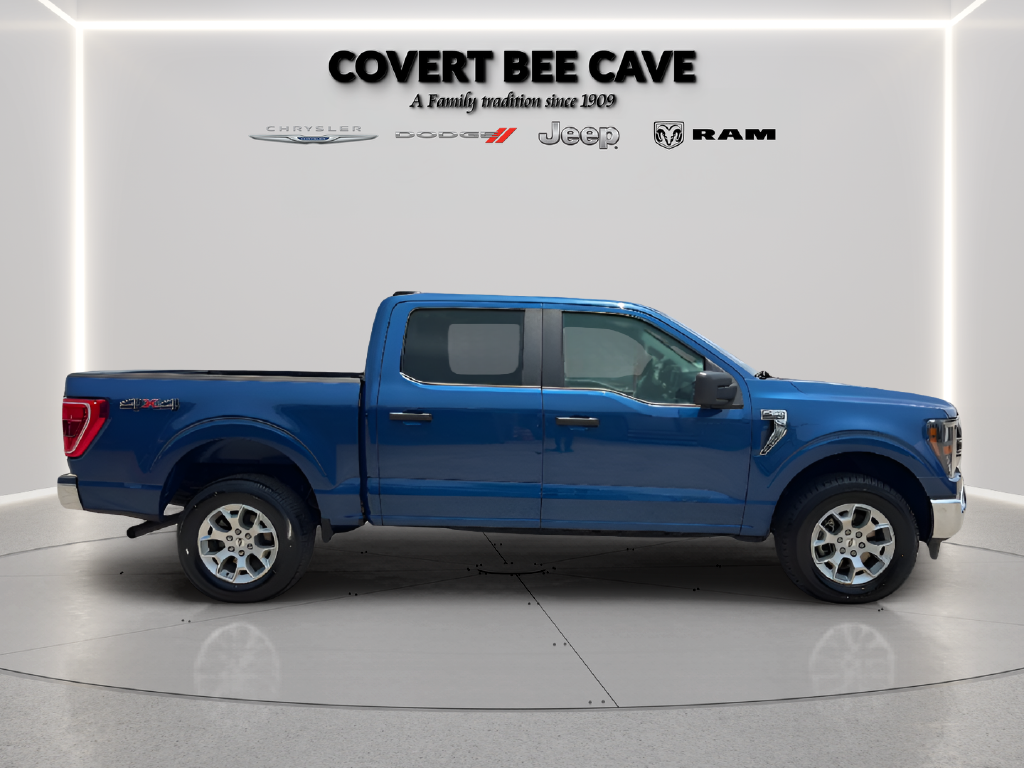 Used 2023 Blue Ford XLT image 8