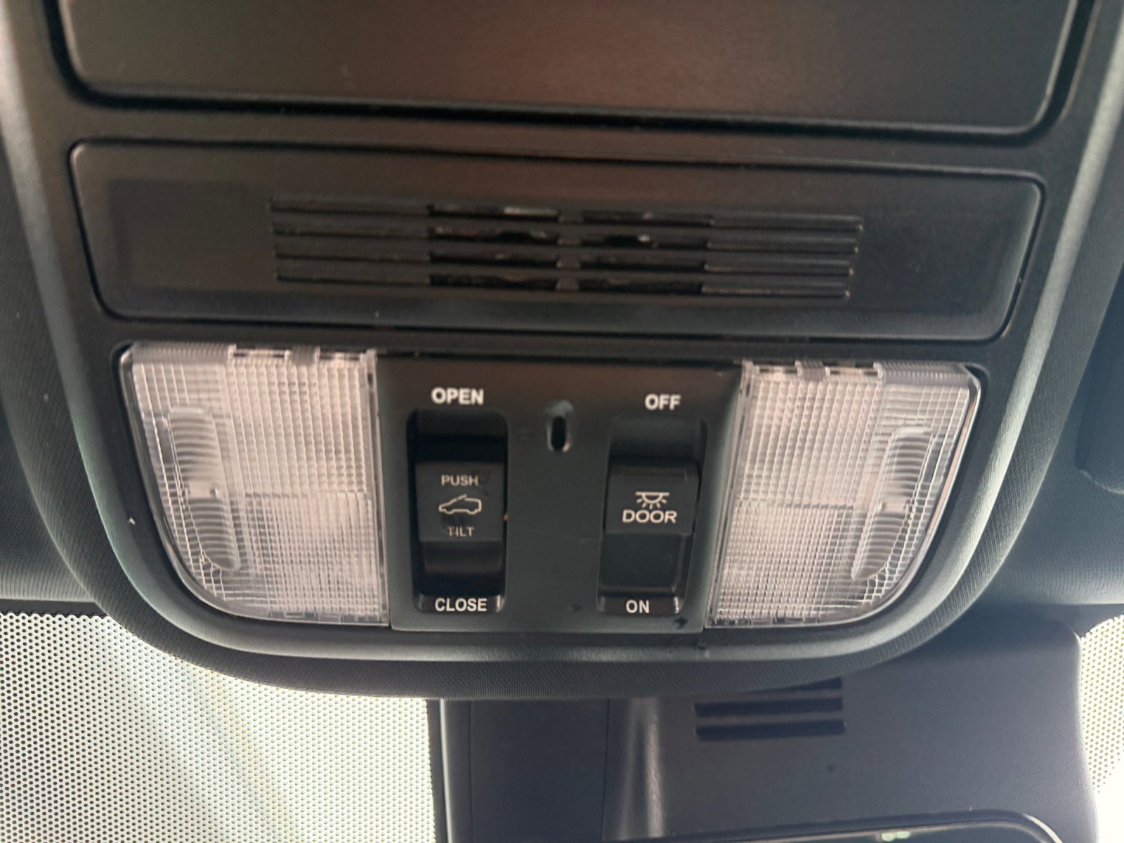 2021 Honda Passport EX-L - Photo 27