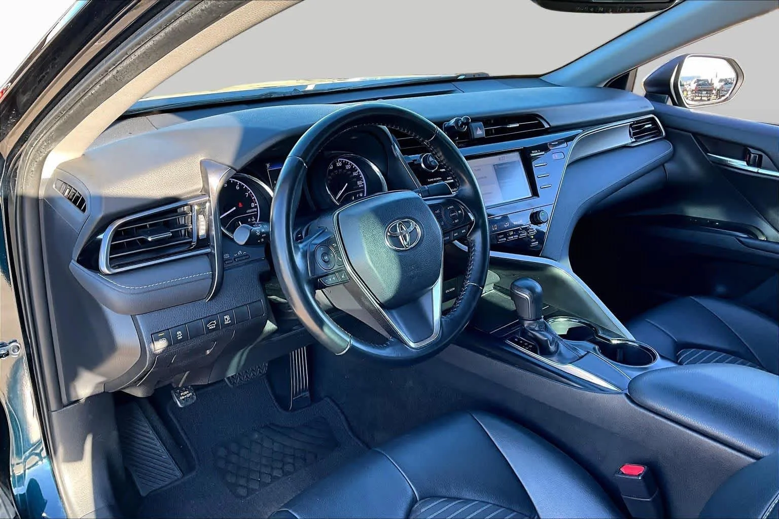 Used 2019 Galactic Aqua Mica Toyota SE image 14