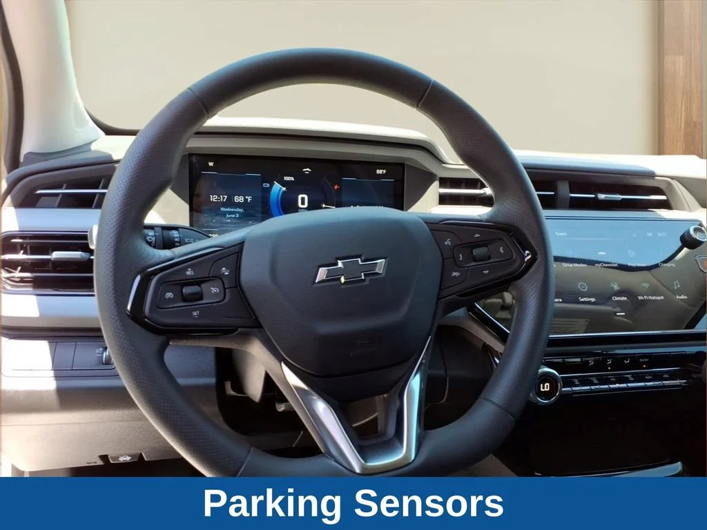 New 2027 Summit White Chevrolet LT image 3