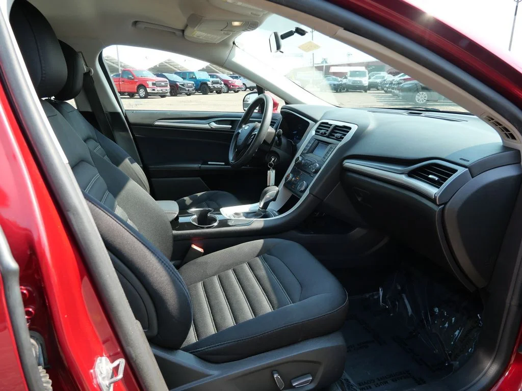 Certified Used 2015 Red Ford SE image 11