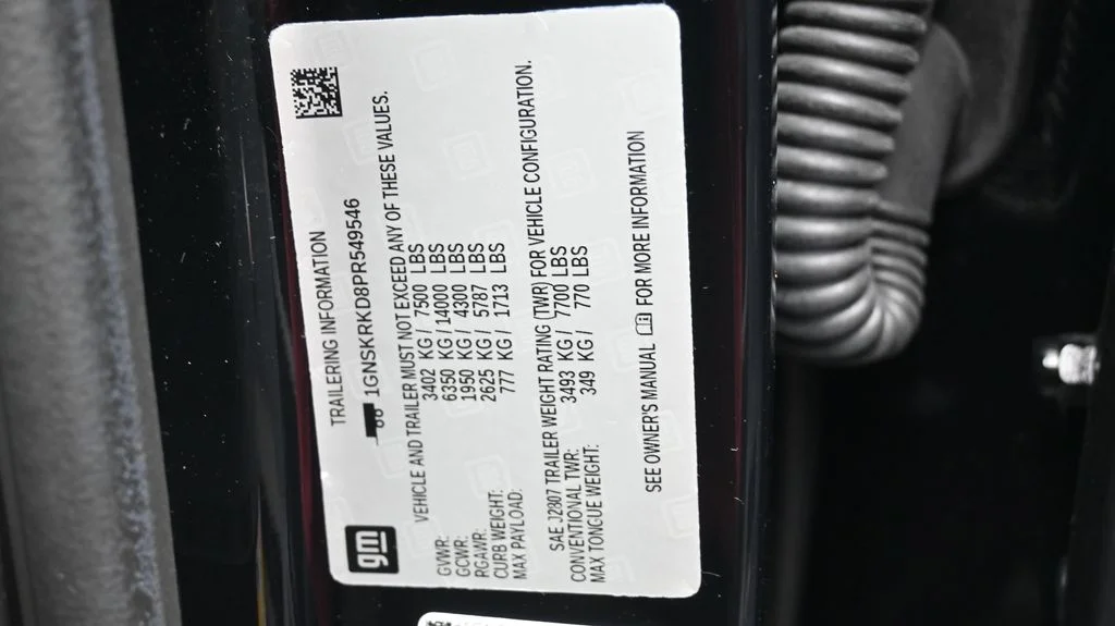 Used 2023 Black Chevrolet RST image 28