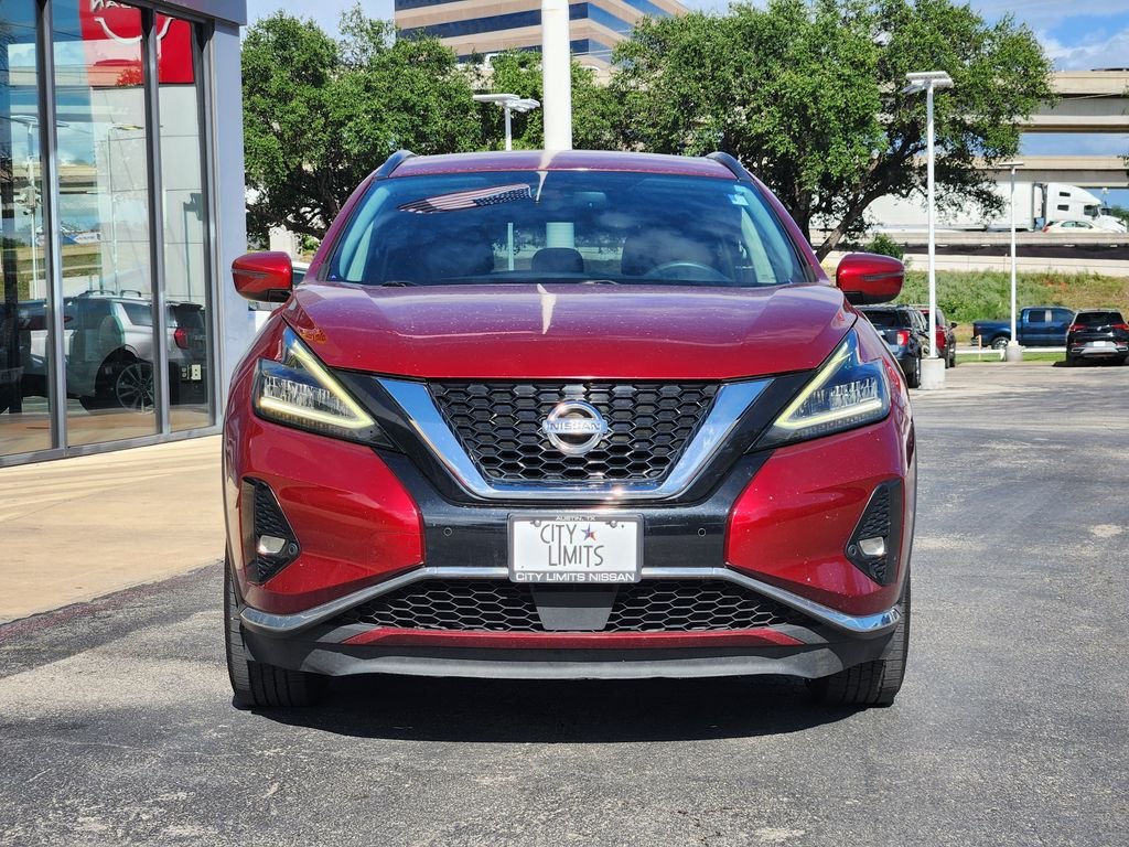 Used 2021 Red Nissan SV image 2