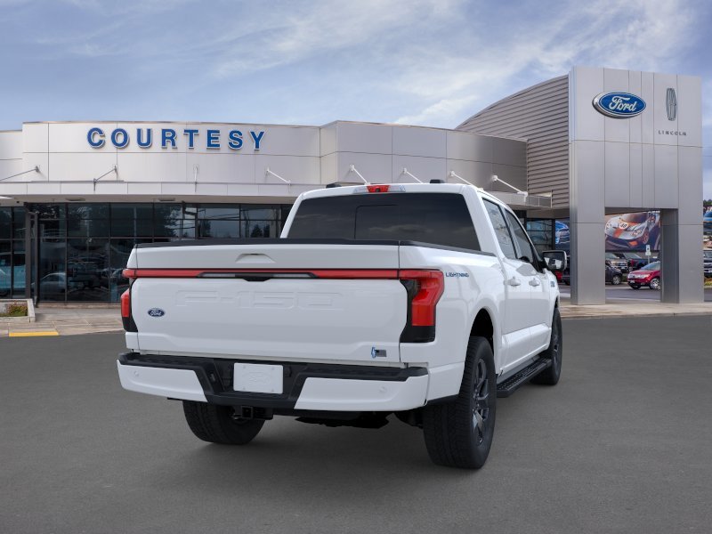 2025 Ford F-150 Lightning Lariat - Photo 8