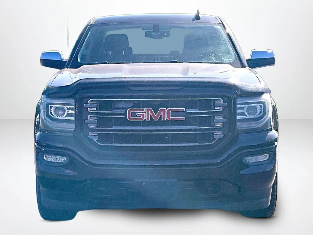 Used 2016 Black GMC SLE image 3
