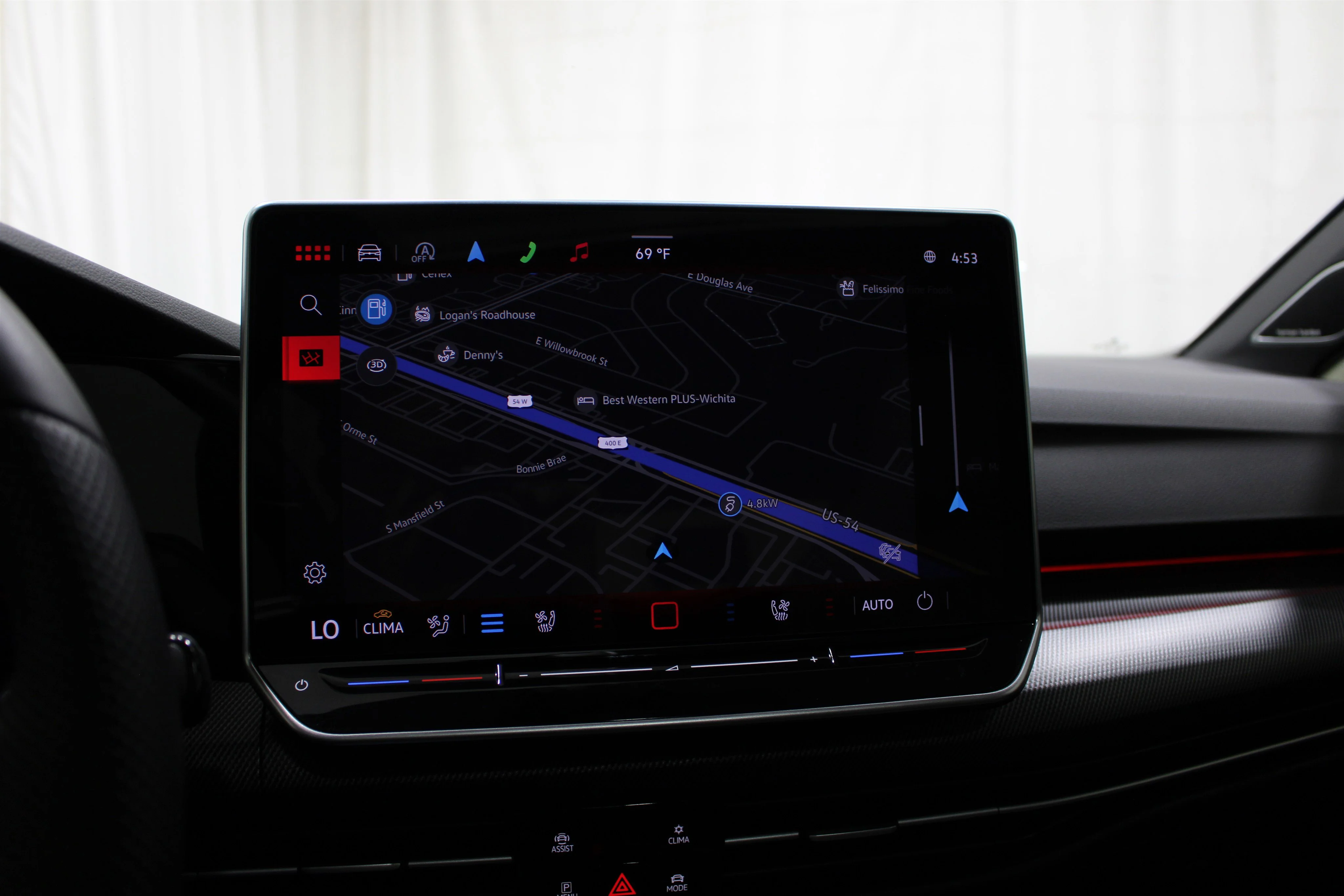 2025 Volkswagen Golf GTI SE - Photo 17