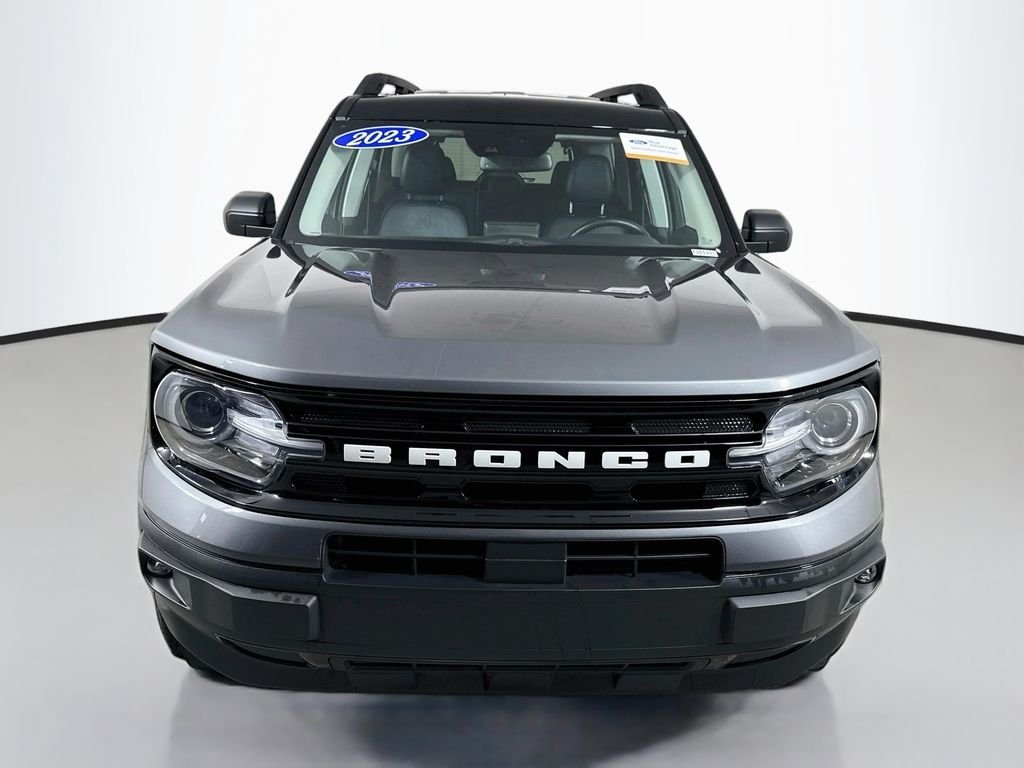 Used 2023 Gry Ford Outer Banks image 8