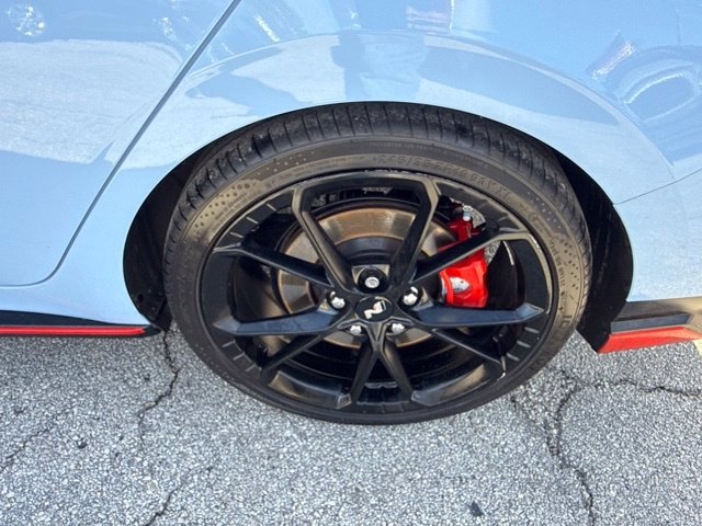 Used 2025 Blue Hyundai Base image 34