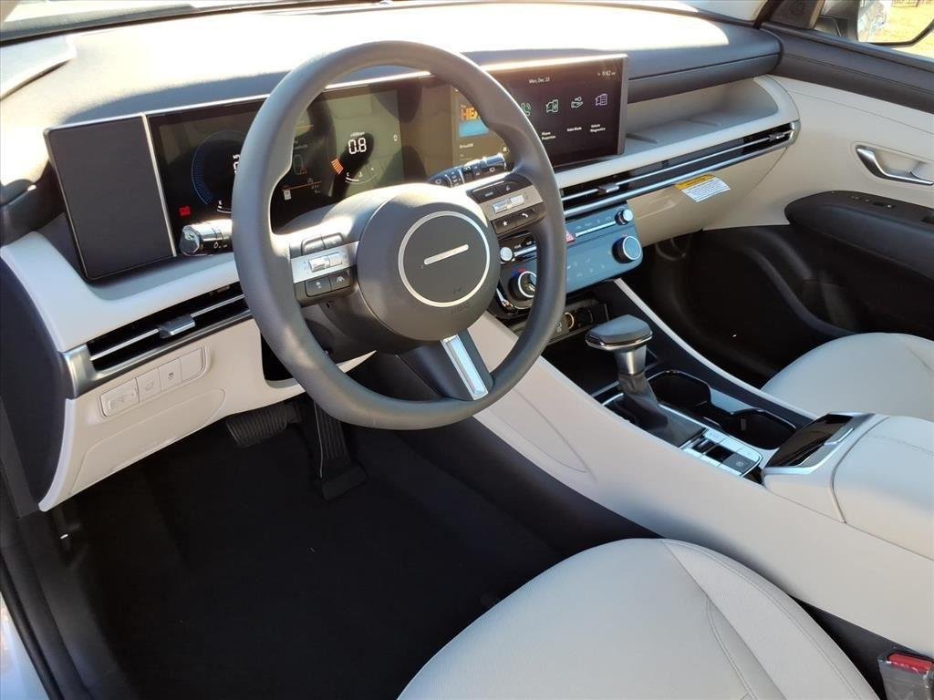 New 2026 Shimmering Silver Hyundai SEL AWD image 21