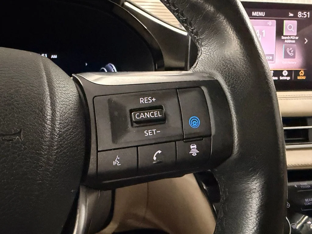 Used 2024 Gray INFINITI LUXE image 28