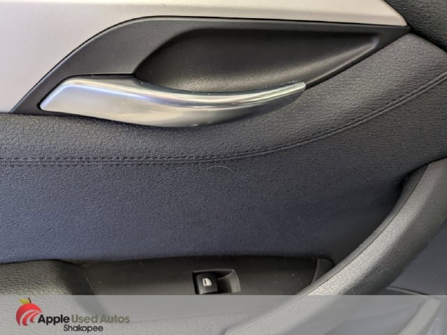 Used 2015 Gray BMW xDrive28i image 30