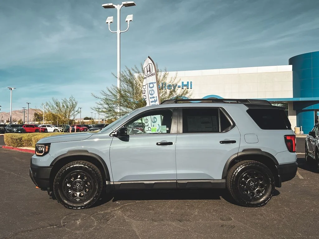 New 2026 Sonic Gray Pearl Honda TrailSport Blackout image 10