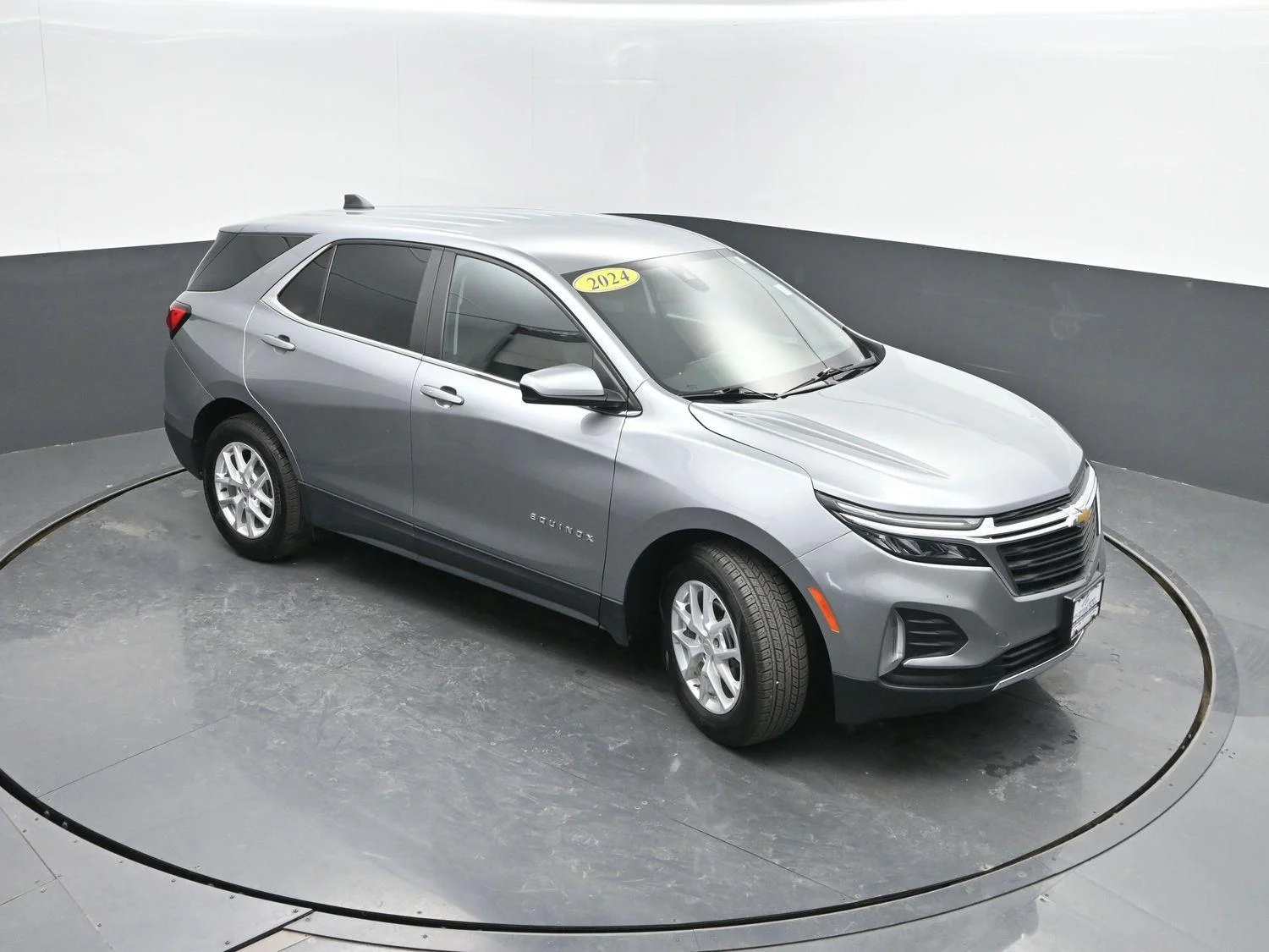 Used 2024 Sterling Gray Metallic Chevrolet LT image 38