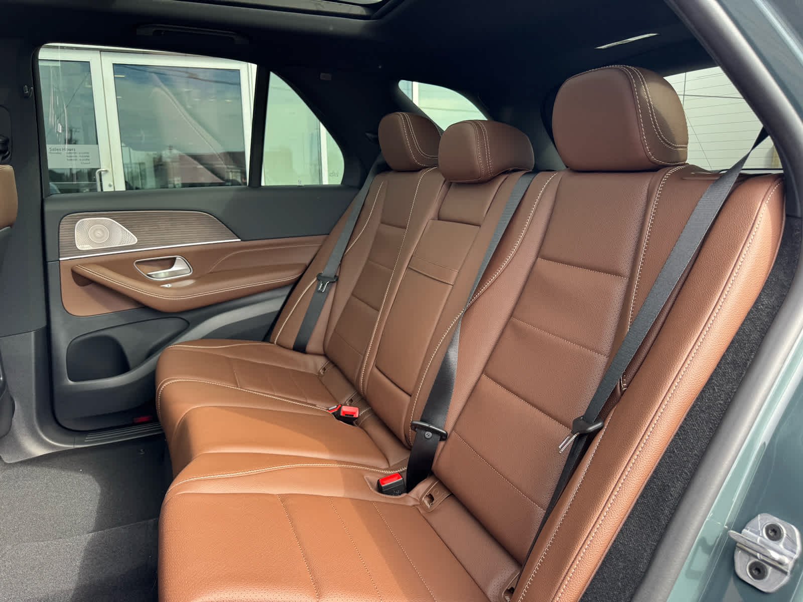 New 2027 Dark Petrol Mercedes-Benz GLE 450 image 37