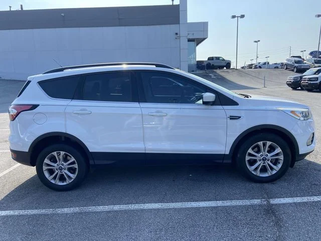 Used 2017 White Ford SE image 9
