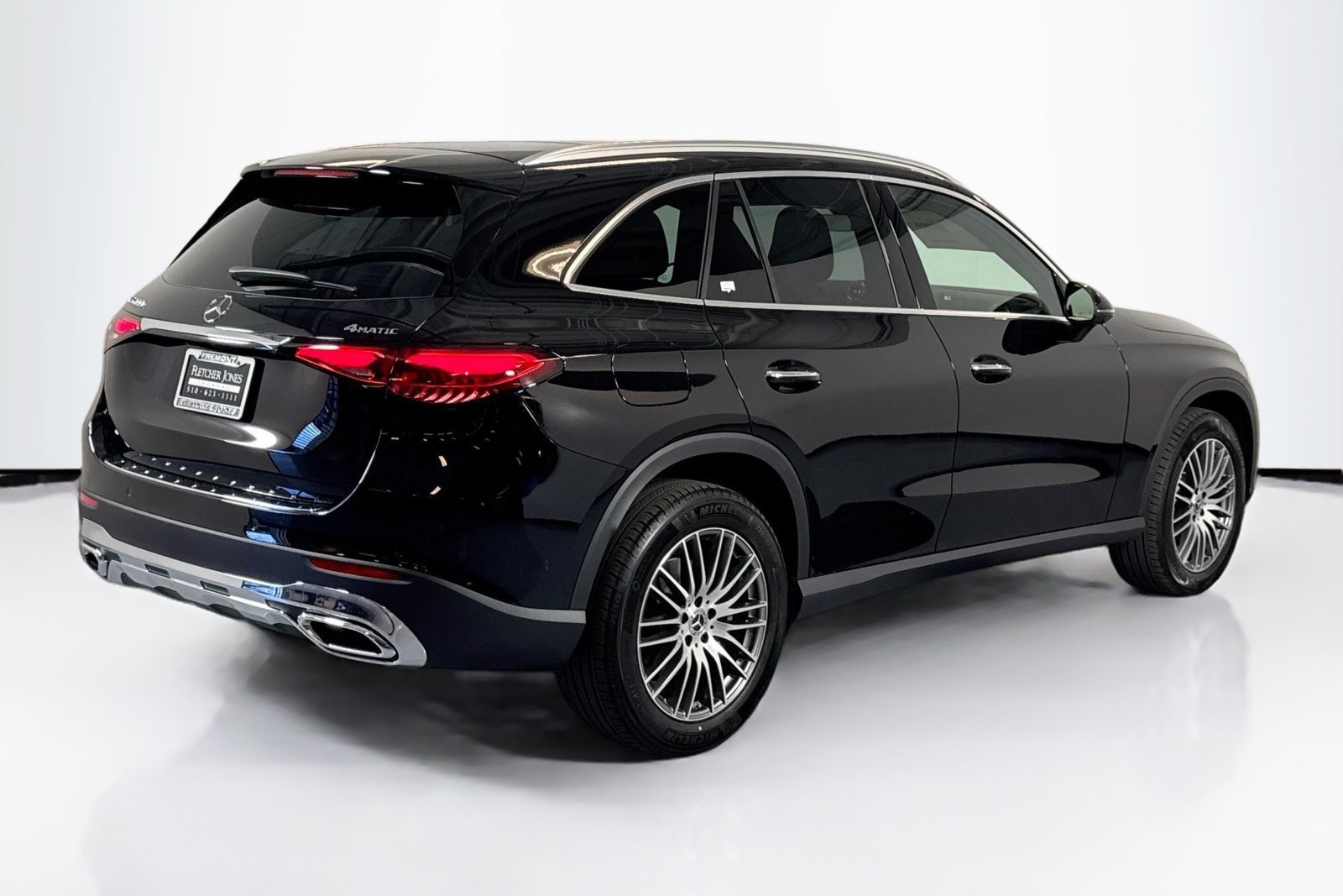 New 2026 Black Mercedes-Benz GLC 300 image 5