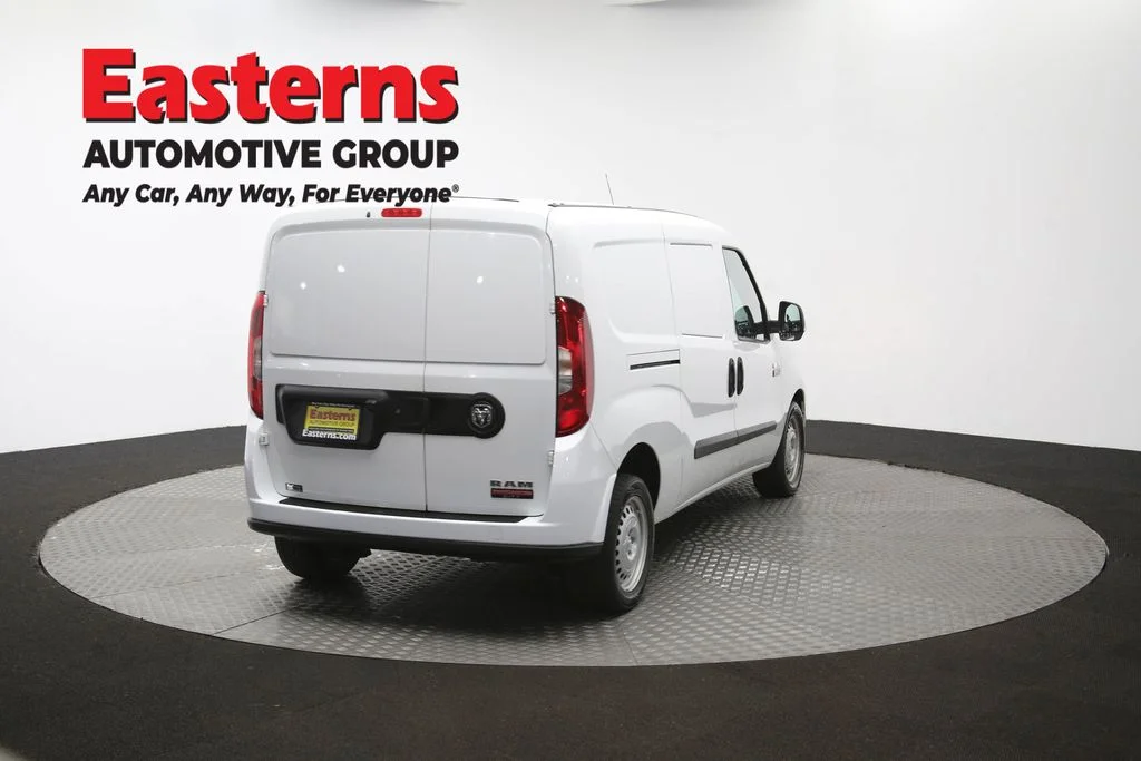 Used 2022 White Ram Base image 37