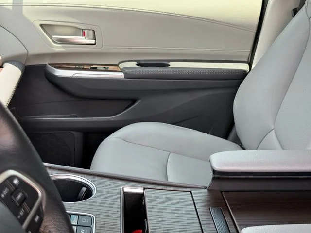Certified Used 2022 Silver Toyota XLE image 8