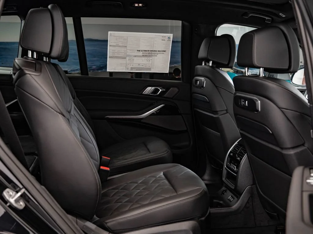 New 2027 Black Sapphire Metallic BMW xDrive40i image 46