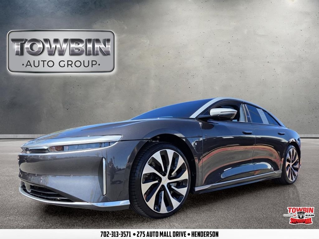 Used 2022  Lucid Grand Touring image 1