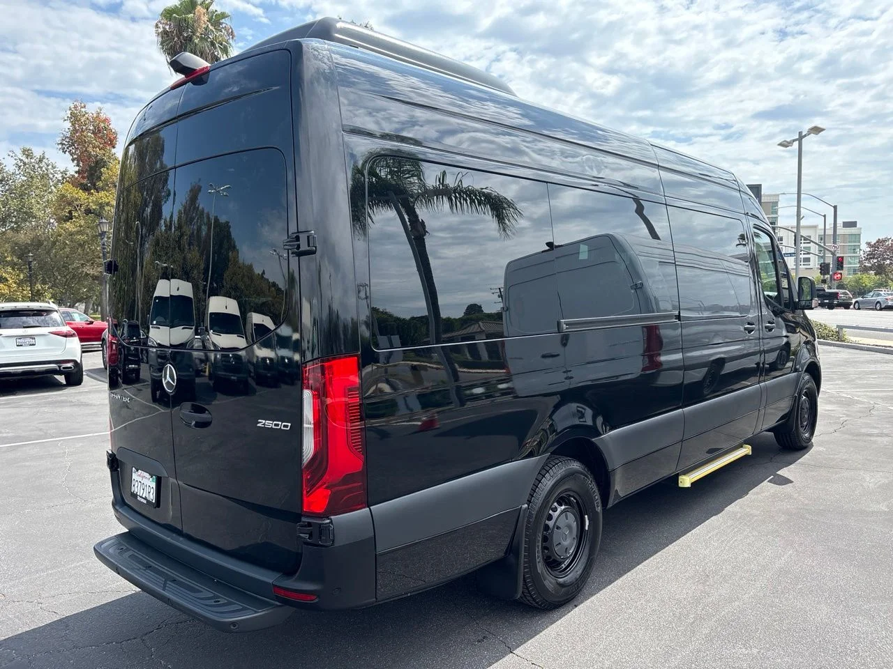 Certified Used 2022 Black Mercedes-Benz Passenger 170 WB High Roof Premium Plus Package image 4