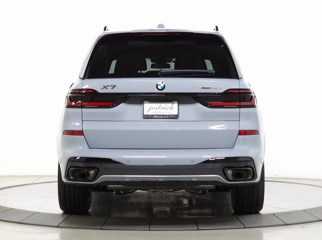Used 2026 Gray Metallic BMW xDrive40i image 7