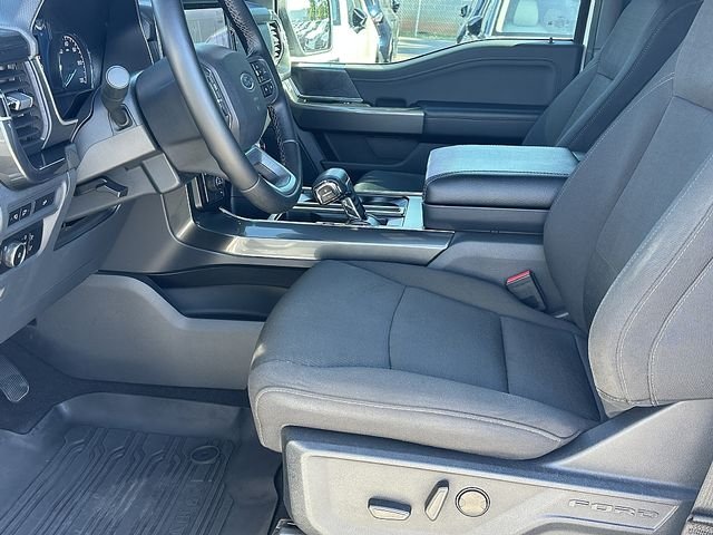 Used 2023 White Ford XLT image 16