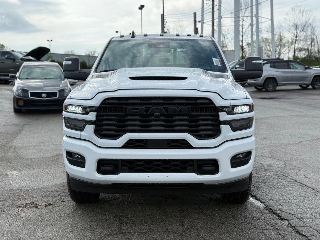 New 2026 Bright White Clear-Coat Exterior Paint RAM Tradesman image 3