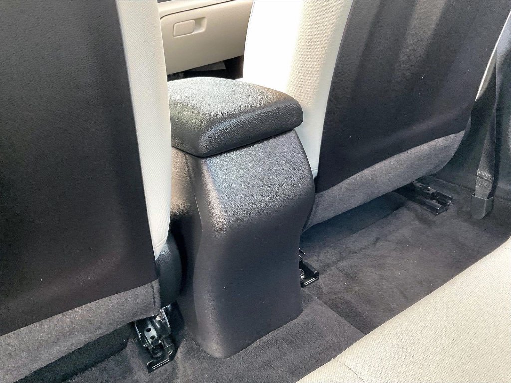 Used 2023 Gray Kia LXS image 27