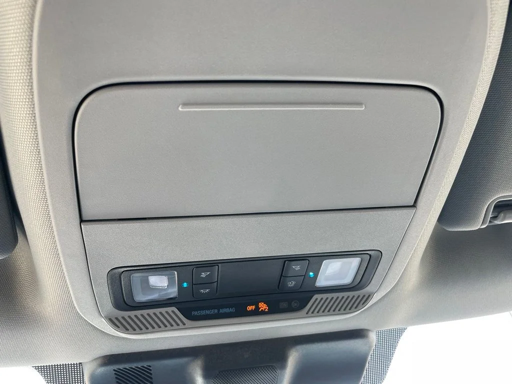 New 2026 Carbonized Gray Metallic Ford XLT image 43