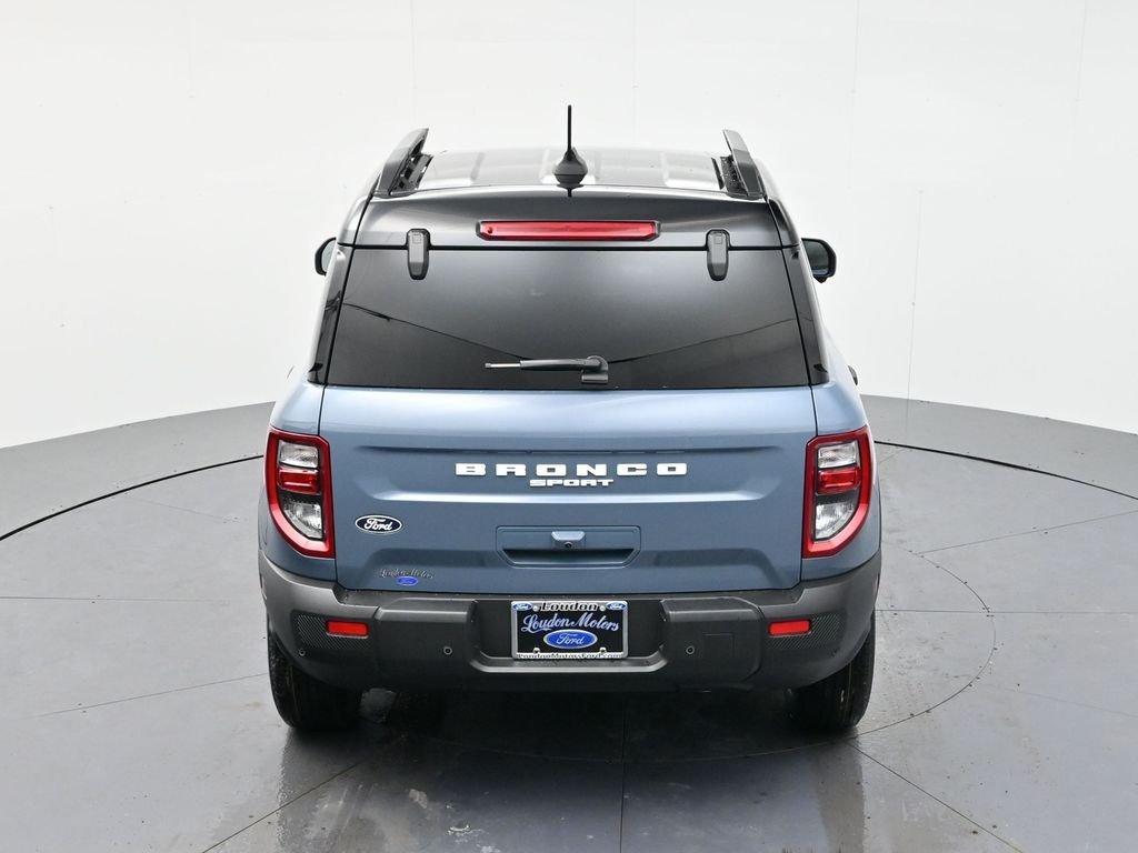 New 2026 Azure Gray Metallic Tri-Coat Ford Outer Banks® image 39