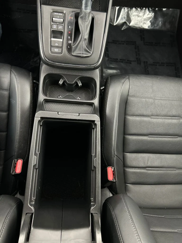 Used 2024  Honda EX-L image 14