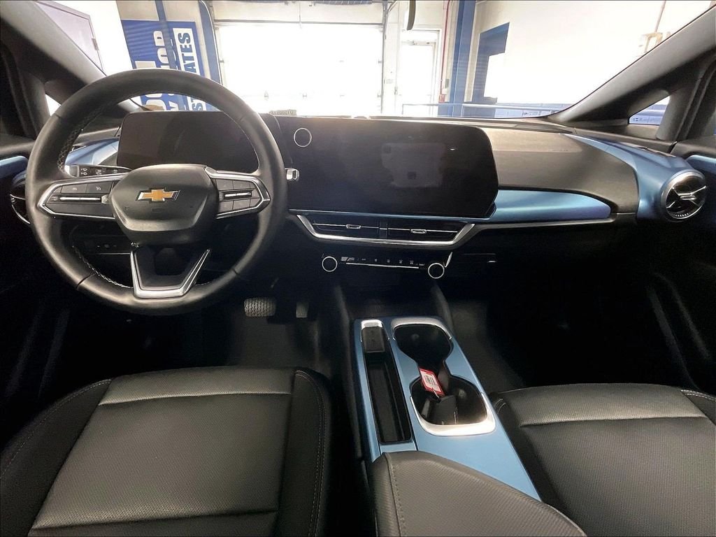 Used 2024 Blue Chevrolet LT image 21