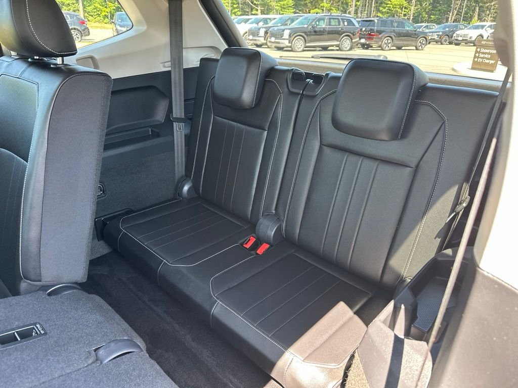 2023 Volkswagen Tiguan SE - Photo 23
