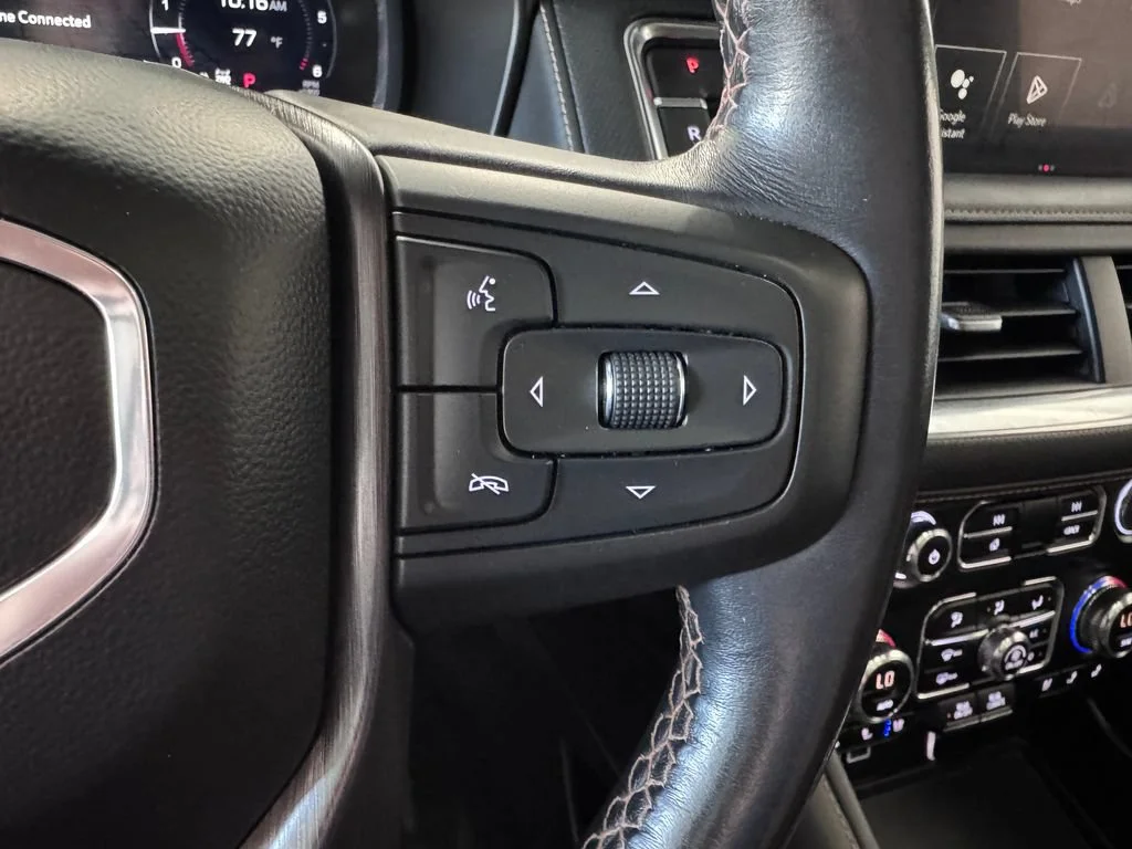 2023 GMC Yukon AT4 - Photo 19