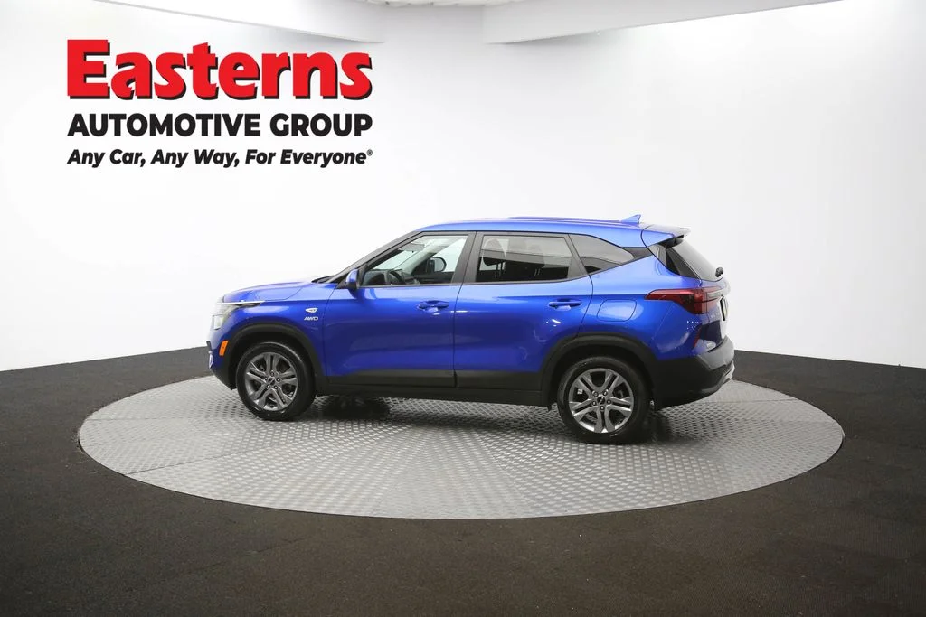 Used 2022 Blue Kia LX image 60