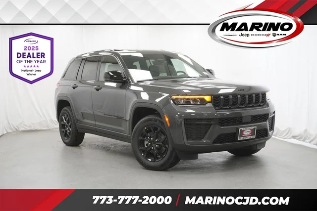 2026 Jeep Grand Cherokee Laredo Altitude