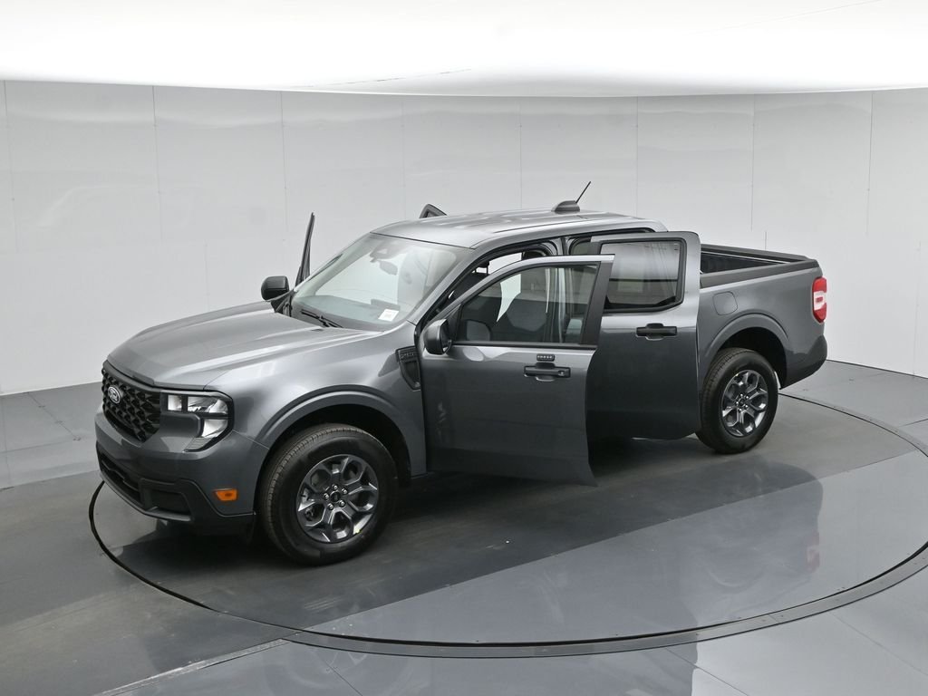 New 2026 Carbonized Gray Metallic Ford XLT image 38