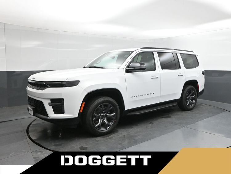 New 2026 Bright White Clear-Coat Exterior Paint Jeep Limited Altitude image 1